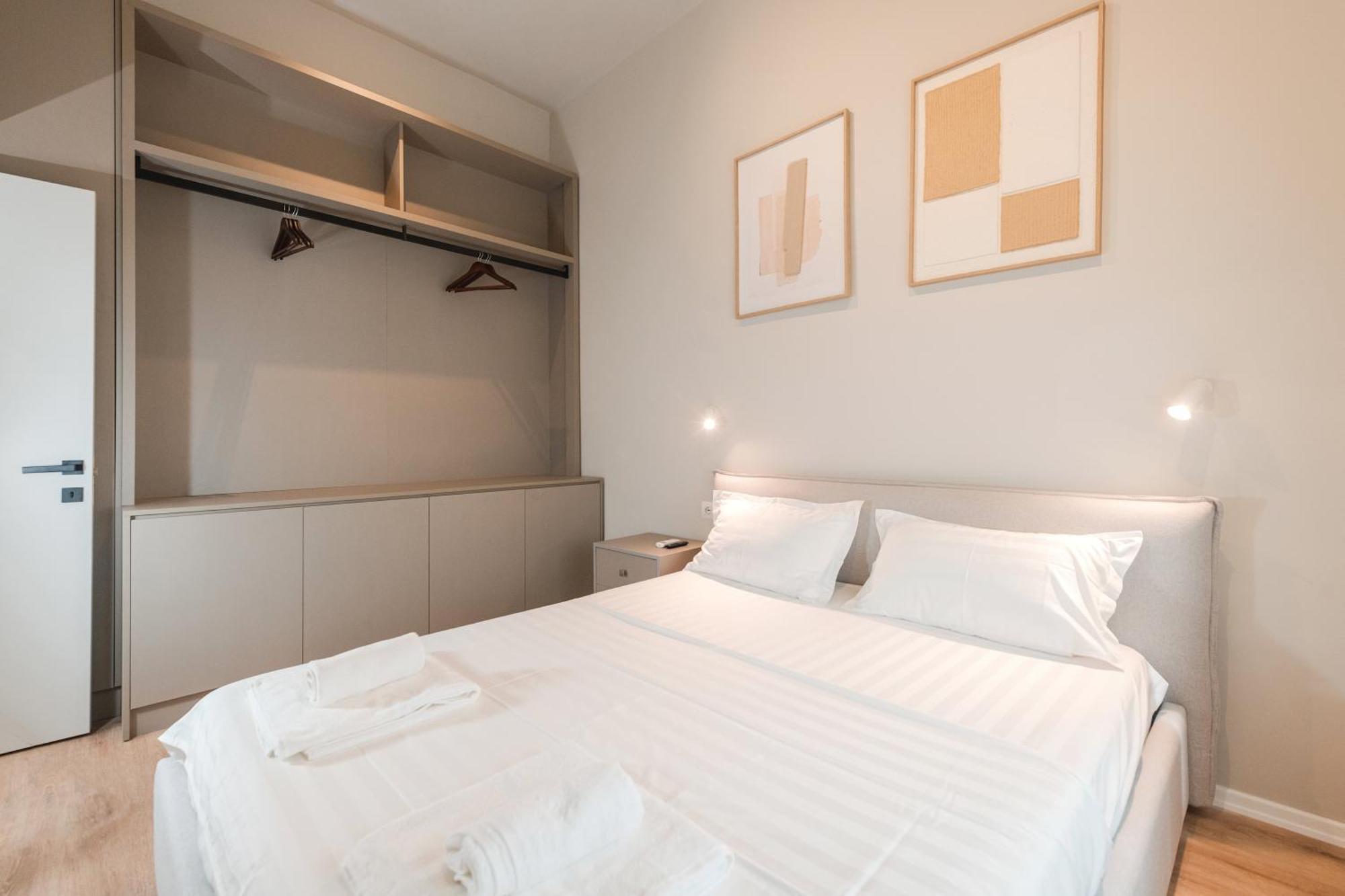 Downtown Delux Shallvaret Apartamento